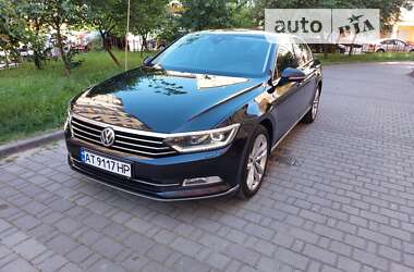 Седан Volkswagen Passat 2018 в Ивано-Франковске