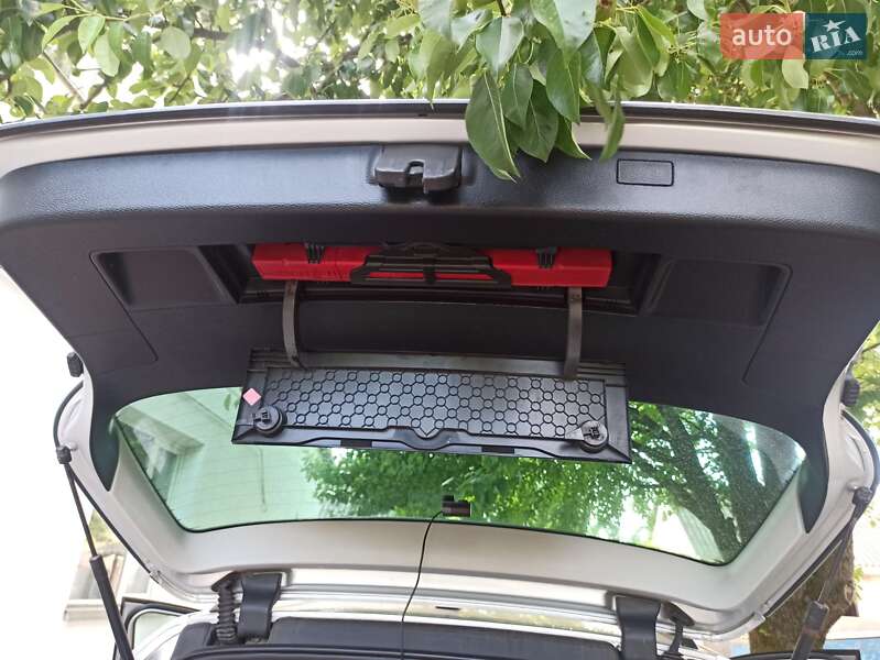 Універсал Volkswagen Passat 2006 в Зборові