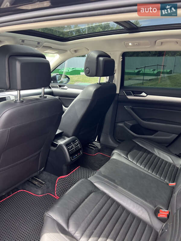 Универсал Volkswagen Passat 2015 в Бердичеве фото 10 Универсал Volkswagen Passat 2015 в Бердичеве