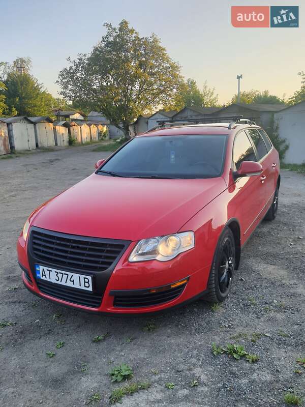Универсал Volkswagen Passat 2010 в Ивано-Франковске