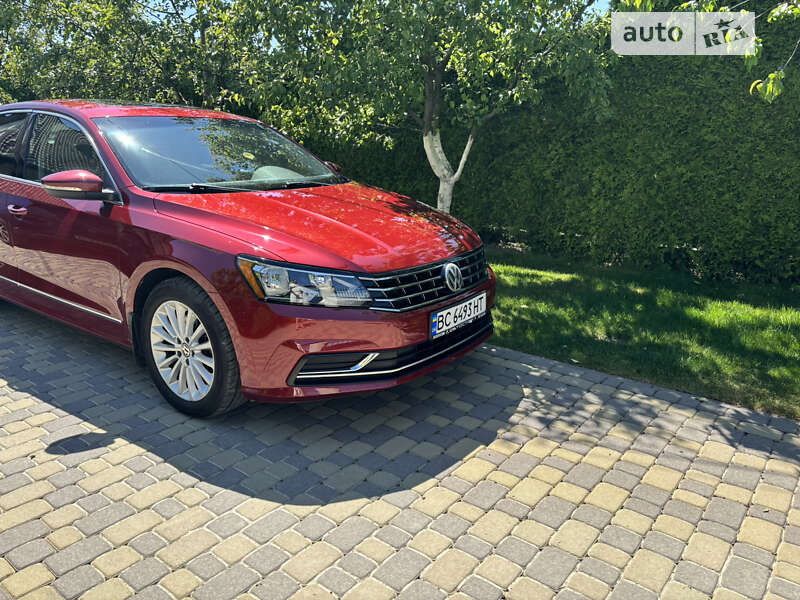 Седан Volkswagen Passat 2016 в Львові