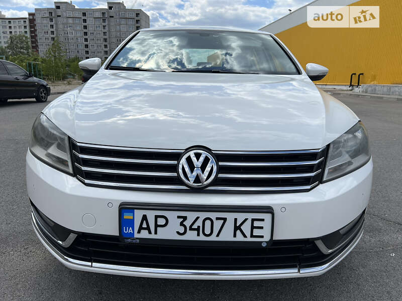 Volkswagen Passat 2011