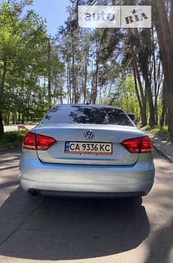 Седан Volkswagen Passat 2012 в Черкассах