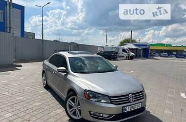 Седан Volkswagen Passat 2013 в Миргороді