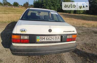 Седан Volkswagen Passat 1989 в Лебедині