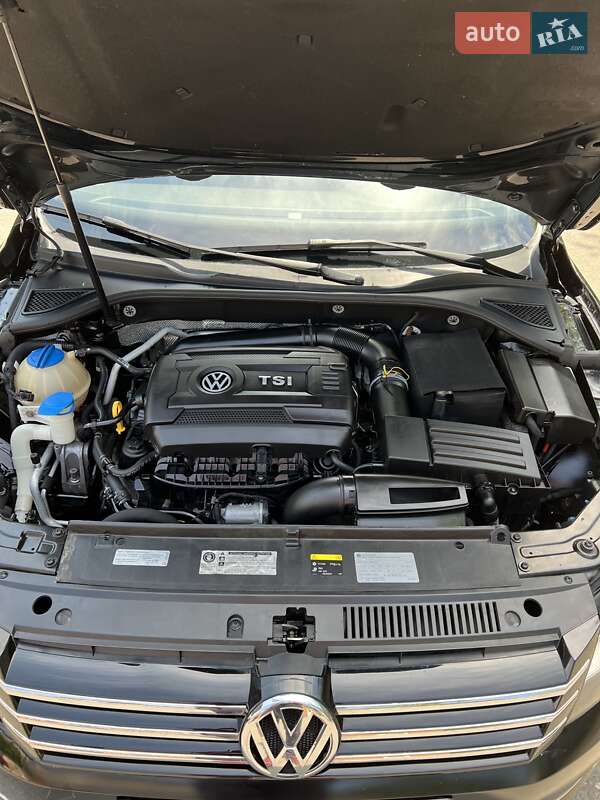 Седан Volkswagen Passat 2014 в Запоріжжі