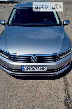 Універсал Volkswagen Passat 2017 в Миколаєві