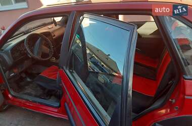 Седан Volkswagen Passat 1989 в Черкасах