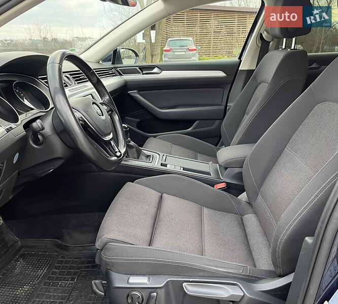 Универсал Volkswagen Passat 2016 в Золочеве фото 65 Универсал Volkswagen Passat 2016 в Золочеве