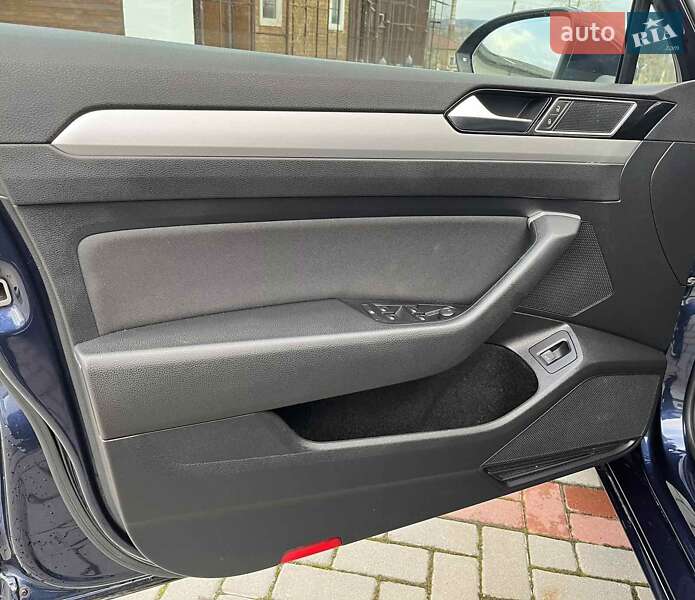 Универсал Volkswagen Passat 2016 в Золочеве фото 96 Универсал Volkswagen Passat 2016 в Золочеве