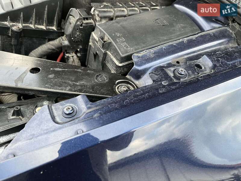 Универсал Volkswagen Passat 2016 в Золочеве фото 102 Универсал Volkswagen Passat 2016 в Золочеве