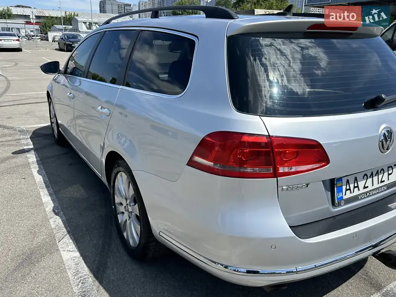 Volkswagen Passat 2011 VIN WVWZZZ3CZCE079010 фото оголошення 10 з 132