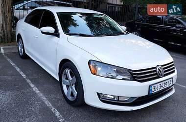 Седан Volkswagen Passat 2015 в Одесі