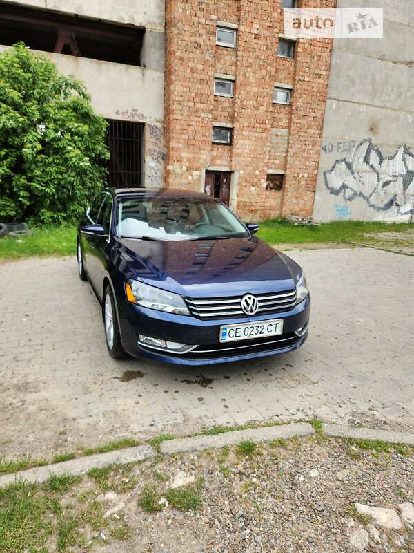 Седан Volkswagen Passat 2014 в Чернівцях