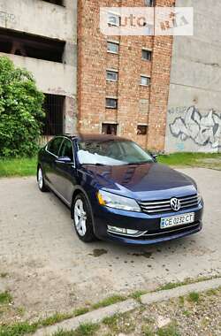 Седан Volkswagen Passat 2014 в Чернівцях