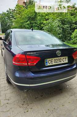 Седан Volkswagen Passat 2014 в Чернівцях