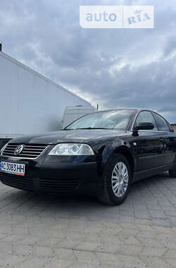 Седан Volkswagen Passat 2002 в Ковелі