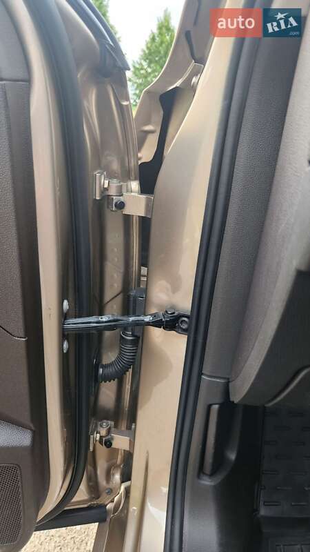 Седан Volkswagen Passat 2015 в Долинській