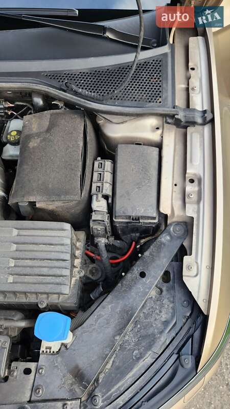 Седан Volkswagen Passat 2015 в Долинській