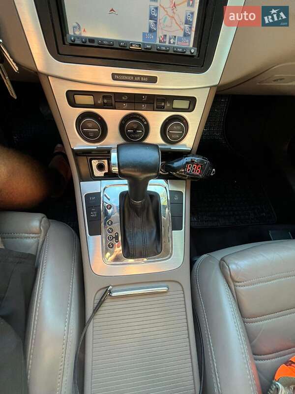 Універсал Volkswagen Passat 2006 в Іршаві