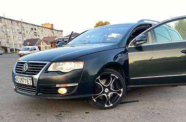 Универсал Volkswagen Passat 2006 в Владимир-Волынском