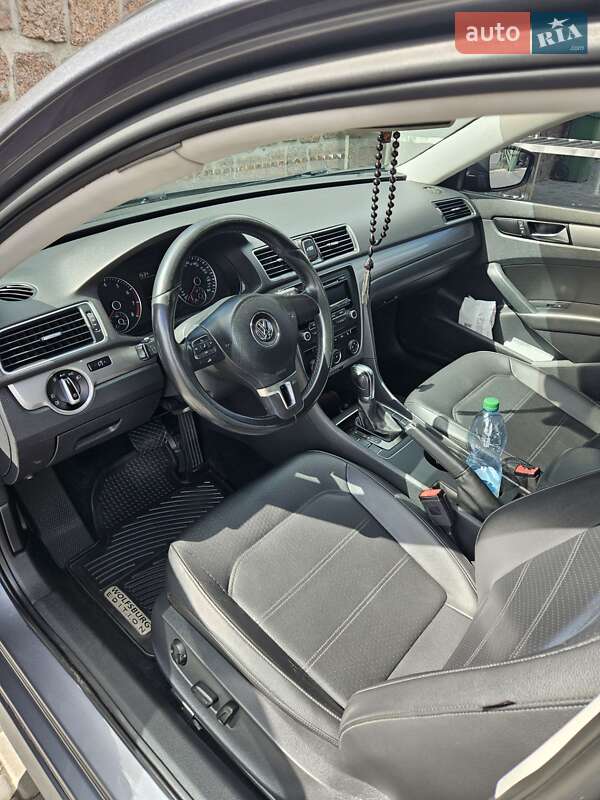 Седан Volkswagen Passat 2013 в Знаменке
