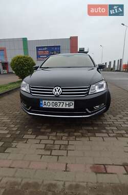 Седан Volkswagen Passat 2011 в Виноградове