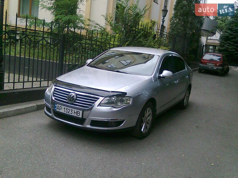 Седан Volkswagen Passat 2008 в Запорожье