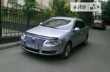 Седан Volkswagen Passat 2008 в Запоріжжі