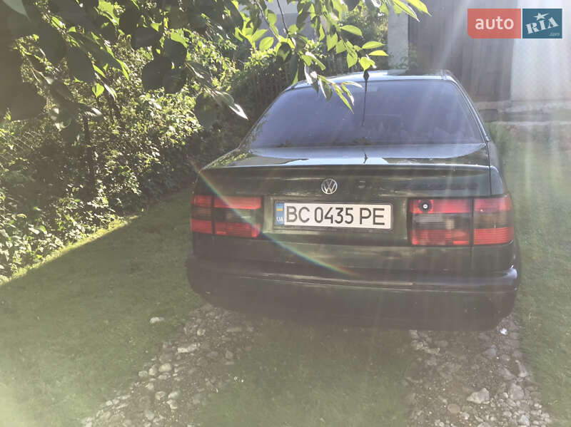 Седан Volkswagen Passat 1996 в Самборі фото 4 Седан Volkswagen Passat 1996 в Самборі
