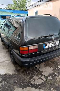 Універсал Volkswagen Passat 1990 в Кременчуці