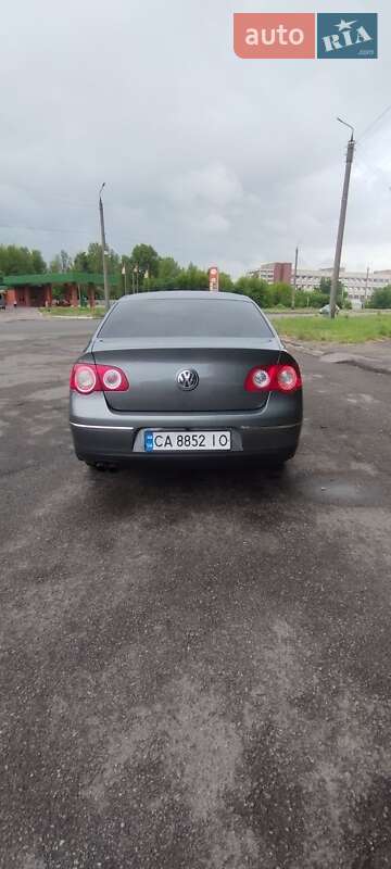Седан Volkswagen Passat 2007 в Смеле