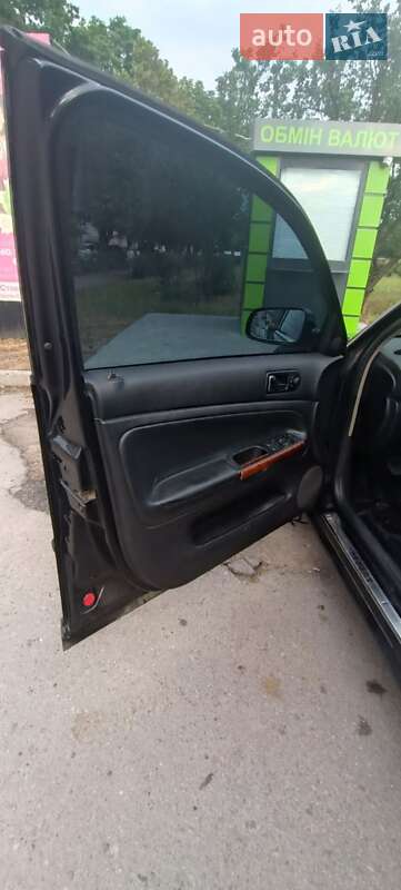 Седан Volkswagen Passat 1999 в Могилев-Подольске фото 8 Седан Volkswagen Passat 1999 в Могилев-Подольске