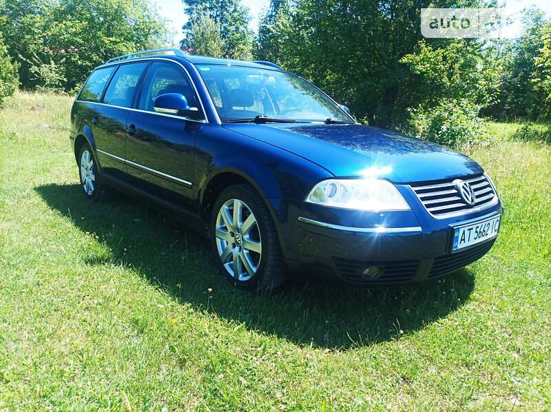 Універсал Volkswagen Passat 2004 в Богородчанах