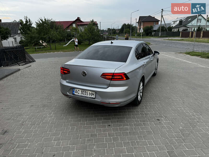 Седан Volkswagen Passat 2015 в Виннице фото 6 Седан Volkswagen Passat 2015 в Виннице
