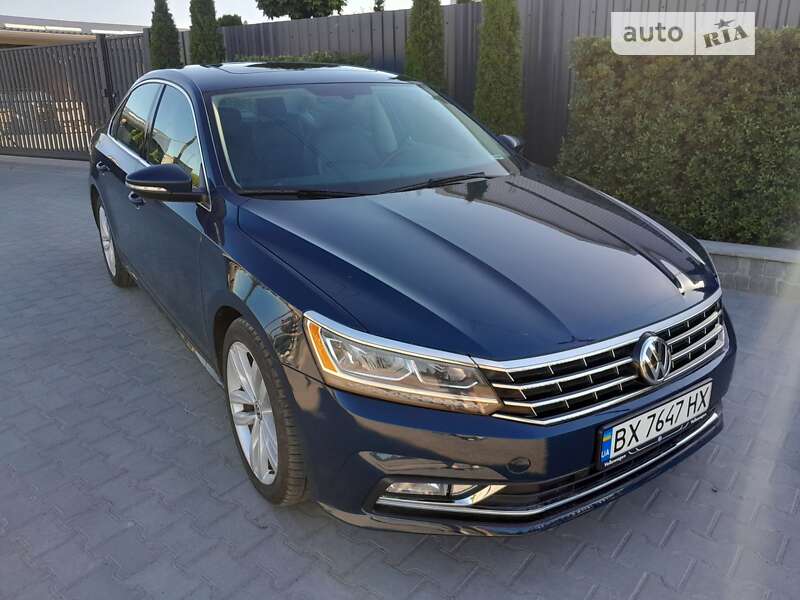 Седан Volkswagen Passat 2017 в Ізяславі