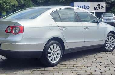 Седан Volkswagen Passat 2008 в Мукачевому