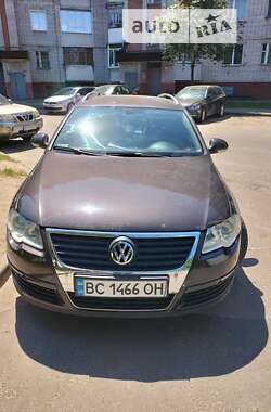 Универсал Volkswagen Passat 2006 в Львове