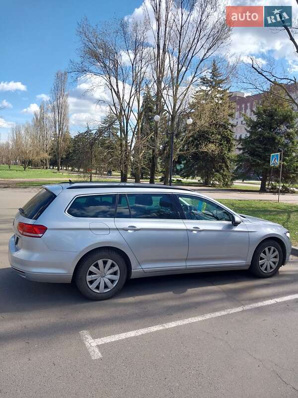 Универсал Volkswagen Passat 2016 в Кривом Роге
