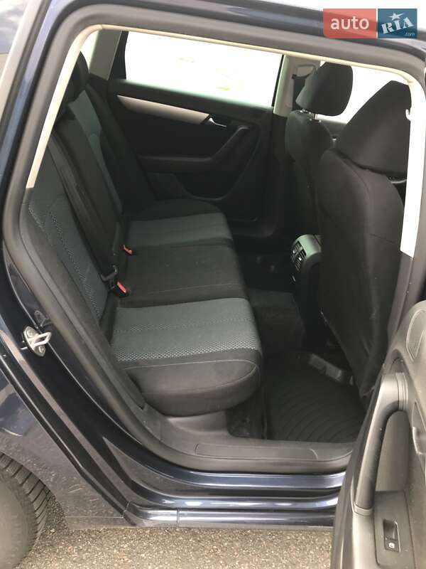 Универсал Volkswagen Passat 2012 в Харькове фото 24 Универсал Volkswagen Passat 2012 в Харькове