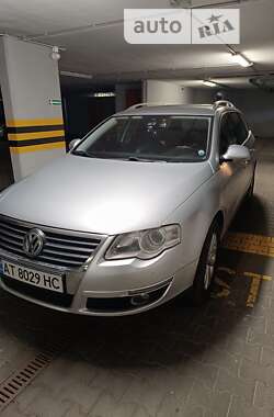 Універсал Volkswagen Passat 2007 в Бурштині