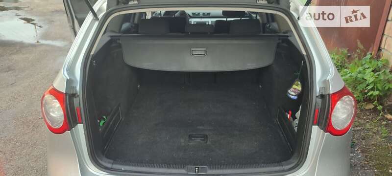 Универсал Volkswagen Passat 2008 в Киеве