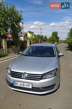 Седан Volkswagen Passat 2012 в 