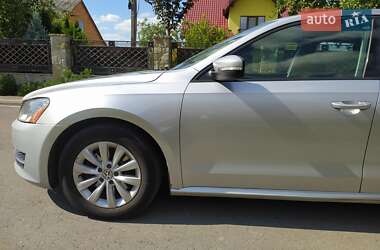 Седан Volkswagen Passat 2012 в 