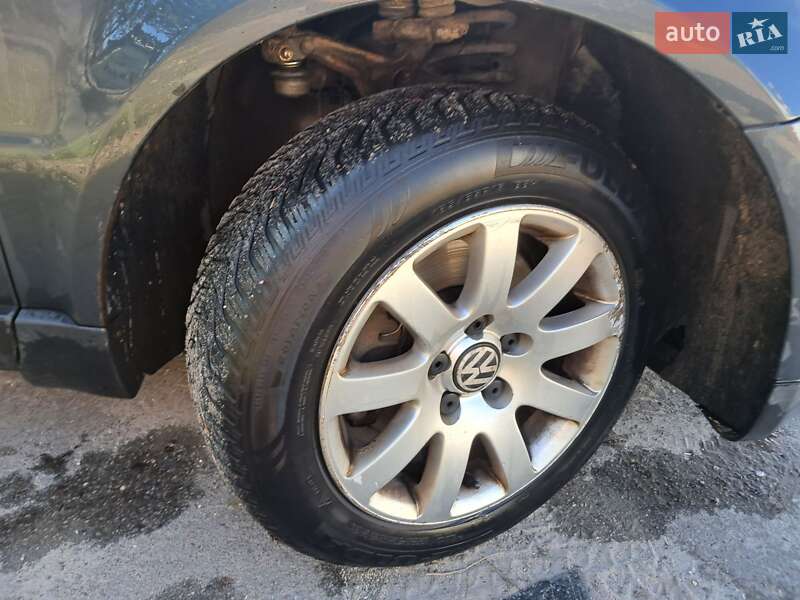Седан Volkswagen Passat 2003 в Львове фото 12 Седан Volkswagen Passat 2003 в Львове