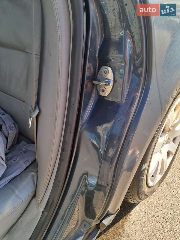 Седан Volkswagen Passat 2003 в Львове фото 17 Седан Volkswagen Passat 2003 в Львове