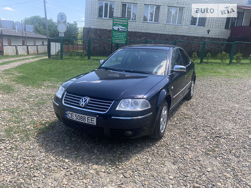 Седан Volkswagen Passat 2003 в Кицмани