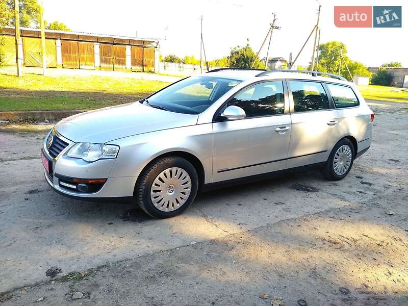Универсал Volkswagen Passat 2009 в Харькове
