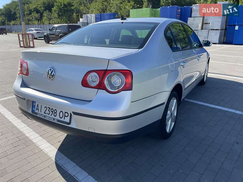Седан Volkswagen Passat 2005 в Білій Церкві