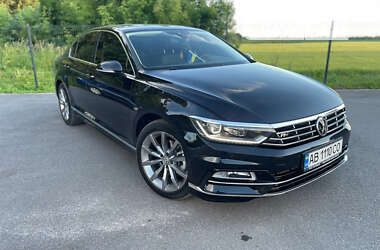 Седан Volkswagen Passat 2016 в Виннице